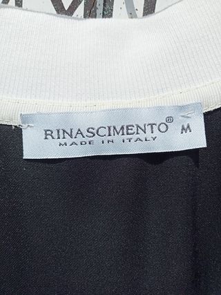 Vestido corto marca Rinascimento