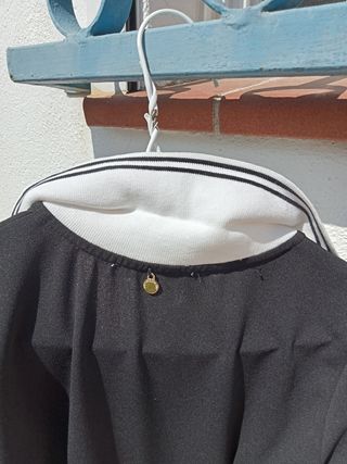 Vestido corto marca Rinascimento