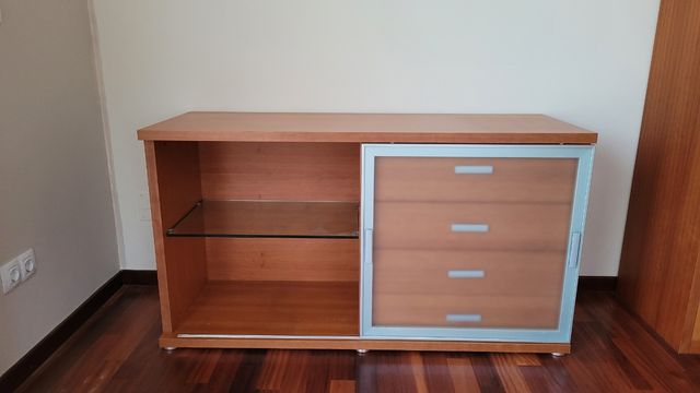 Aparador salón cerezo