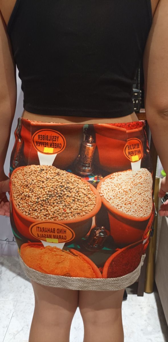 Falda estampada.