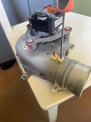 REPARACIÓN DE CALENTADORES DE GAS Y CALDERAS DE GA