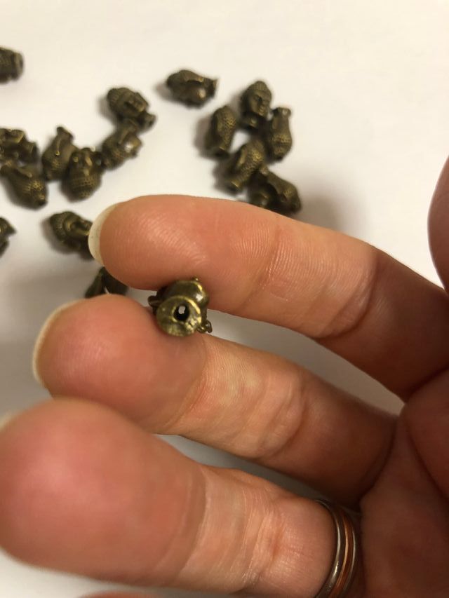 10 unidades abalorios cabeza Buda