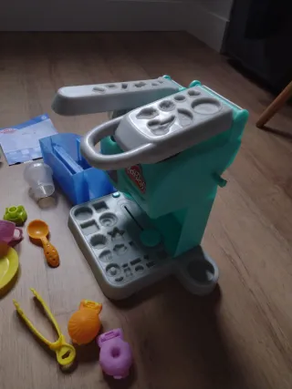 Juego cafetería pastelería Play Doh + regalo.