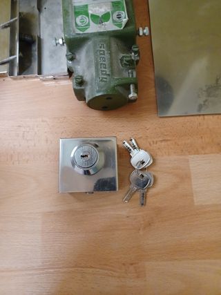 Puerta abatible cristal