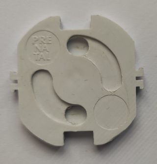 Protectores enchufes seguridad bebés