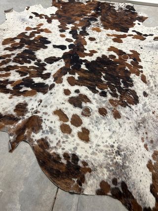 Alfombra de piel de vaca natural