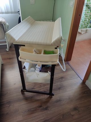 bañera - cambiador de bebe