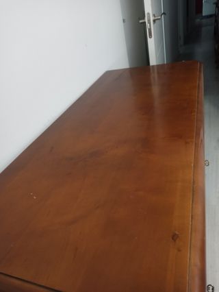 Aparador mediano muy nuevo abedul nuevo