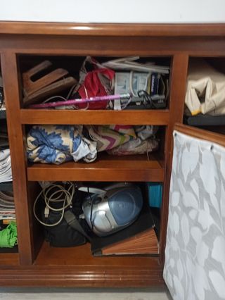 Aparador mediano muy nuevo abedul nuevo