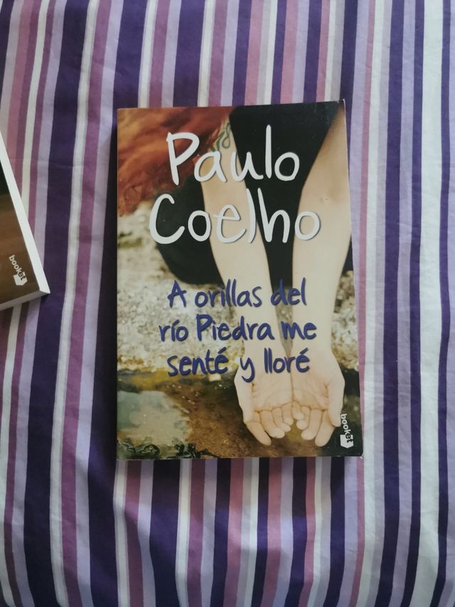 Tres libros de bolsillo de Paulo Coelho