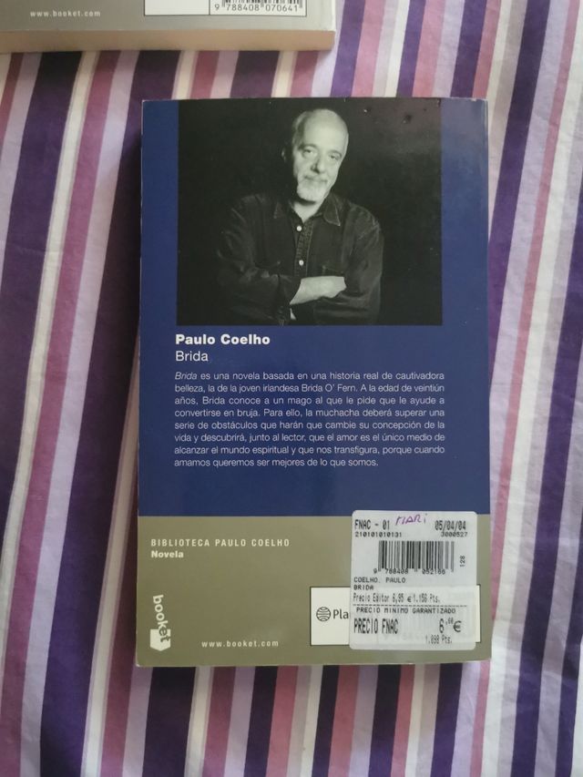 Tres libros de bolsillo de Paulo Coelho