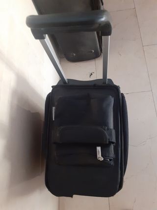 me telefoneó  686698300