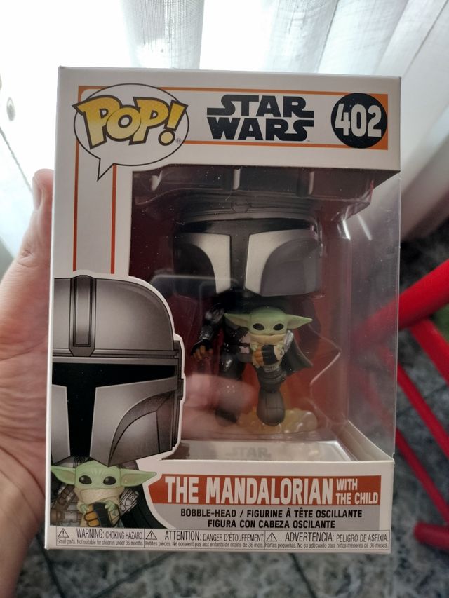 Funko Pop Mandalorian con Baby Yoda Star Wars