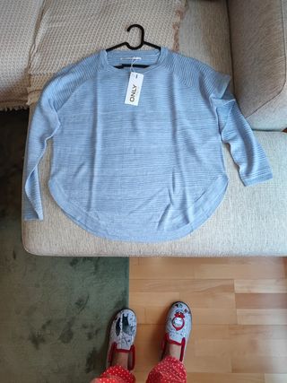 jersey Only sin estrenar, con etiqueta.