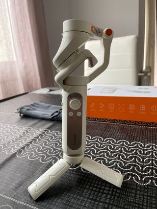 Estabilizador para móvil Hohem