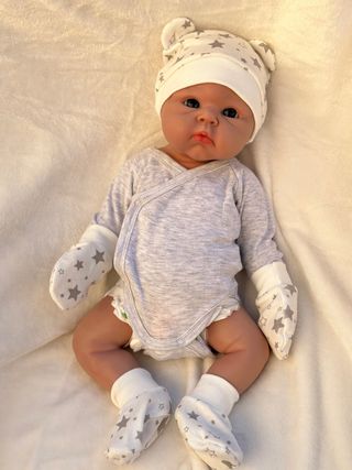 Niño reborn bebé silicona