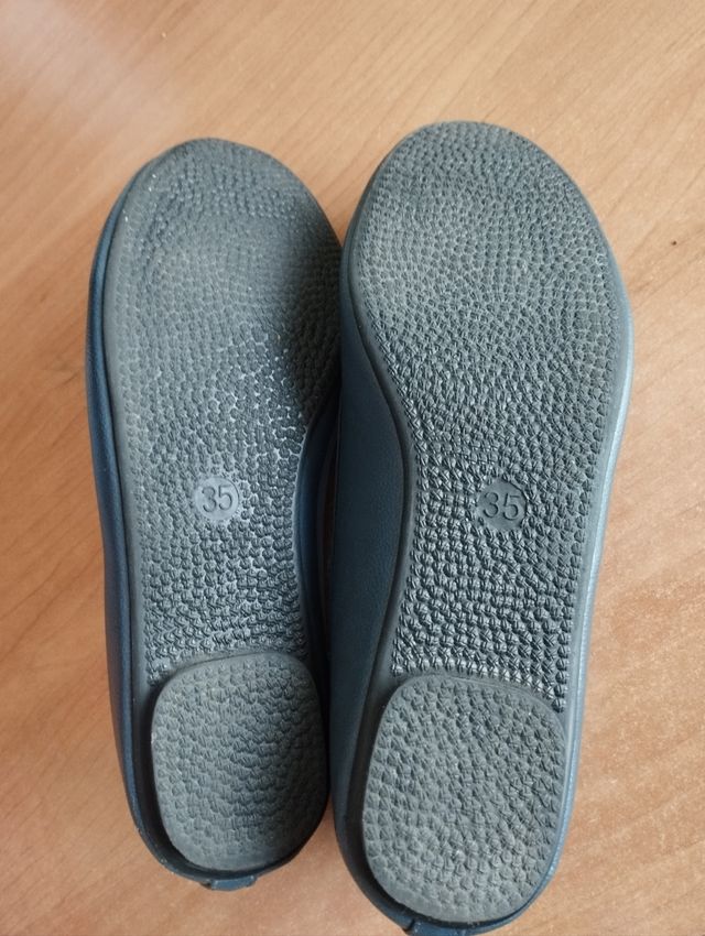 Bailarina azul marino OH GIRL. Talla 35