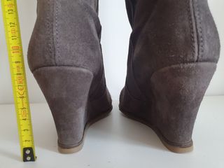Bota cuña ante grises Talla 39 Stradivarius