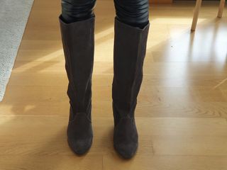 Bota cuña ante grises Talla 39 Stradivarius