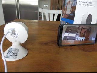 Cámara vigilancia bebés y hogar