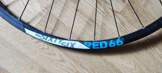 llanta fulcrum red 66 29 pulgadas