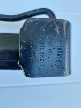 GATO ELEVADOR BMW E23 E21 E12 marca STORZ