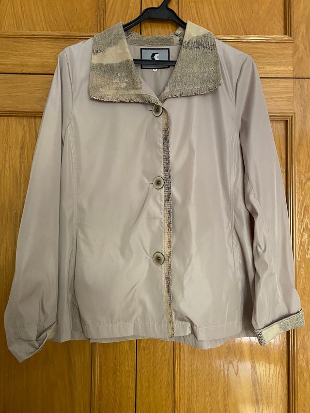 Chaqueta temporada muy ligera