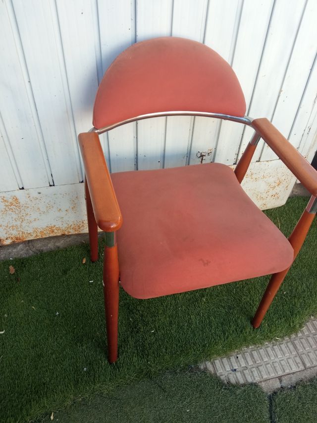 silla ancha muy cómoda