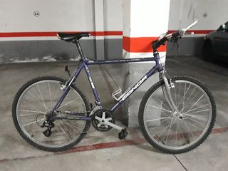 BICICLETA DE MONTAÑA CONOR PRO 900