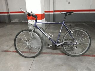 BICICLETA DE MONTAÑA CONOR PRO 900