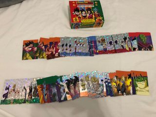 Todas 19€ Vendo cartas dragon ball universal