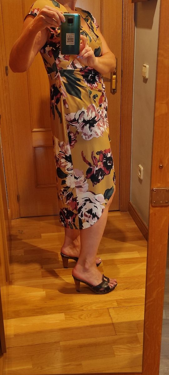 Abito L della collezione Sfera