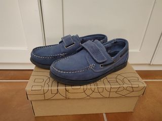 Traje niño