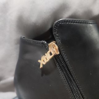 botines Xti número 37