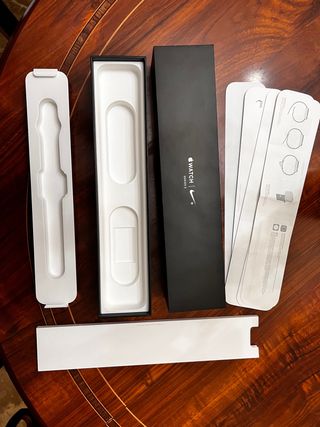 Caja Iwatch Serie 3 Nike+