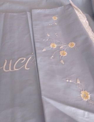 Juego de Cama de 105 Bordado