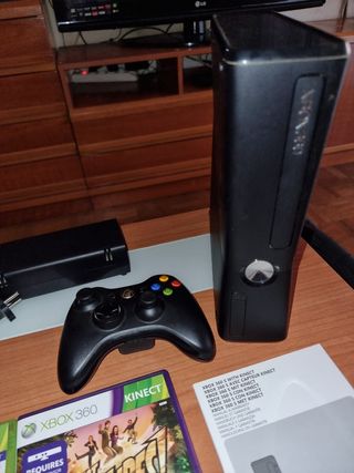 Xbox 360 + Kinect