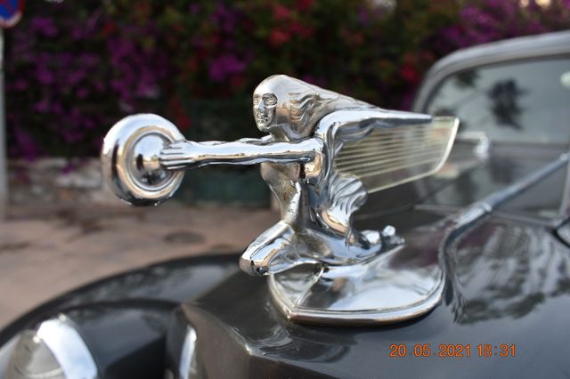 PACKARD SIX SIX 1938