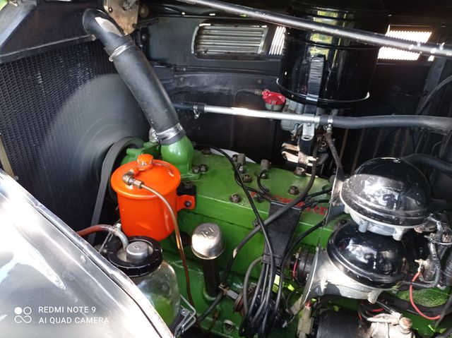 PACKARD SIX SIX 1938