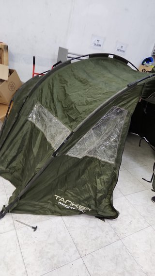 Tienda Vivac Carpfishing Tanker Frontview