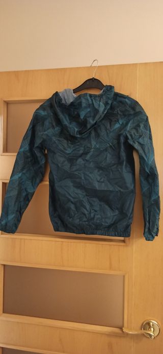 Chubasquero Decathlon infantil