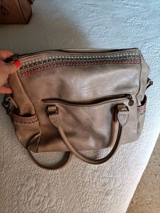 Se vende bolso Desigual