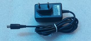 cargador miniusb 5v 1A dc delta