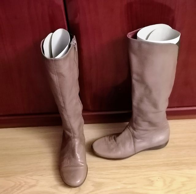 Botas de piel Hispanistas 