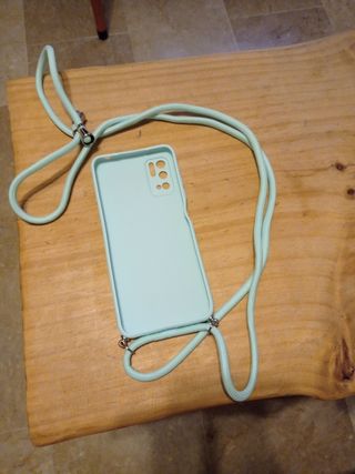 Funda móvil con cuerda