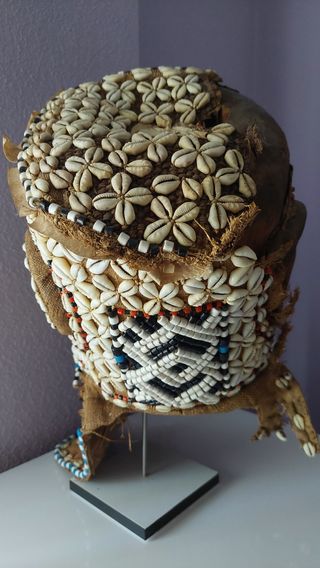 Casco KUBA de R.D. del Congo Africa