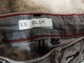 Pantalón vaquero gris xs Slim de Kiabi