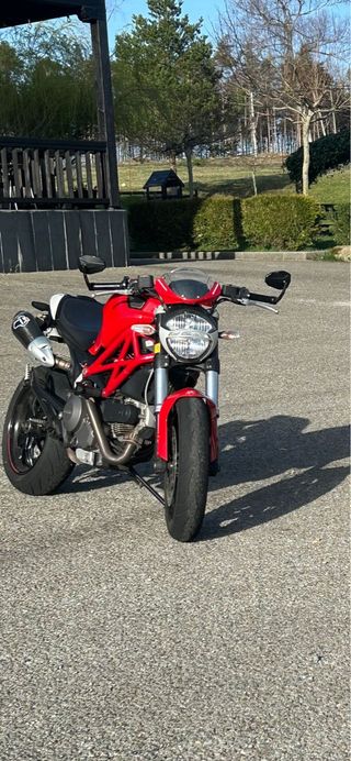 Ducati monster 796 2013