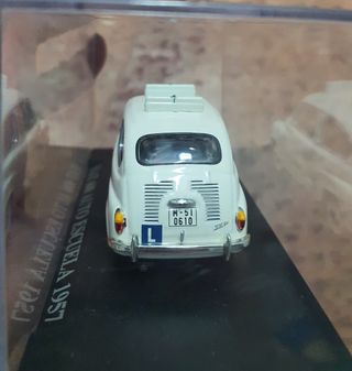 SEAT 600 AUTOESCUELA 1957