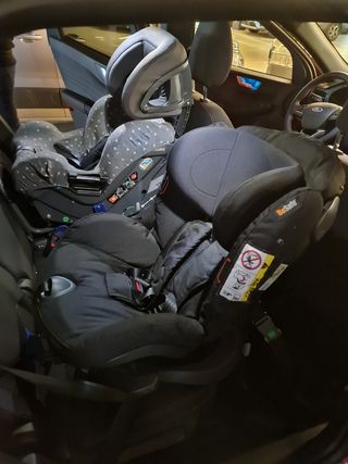 Alquiler silla coche a contra marcha en Barcelona 